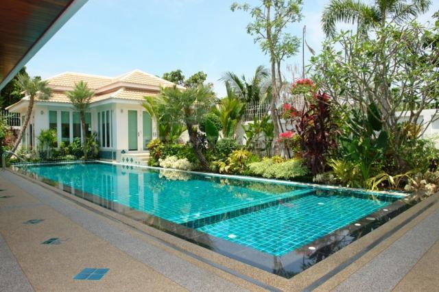 Jomtien Park Villas