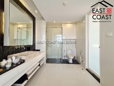 La Royale Beach 19