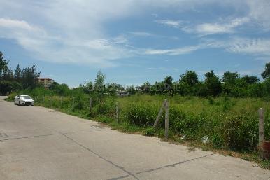Land North Pattaya  4