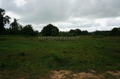 Land in Huay Yai 1