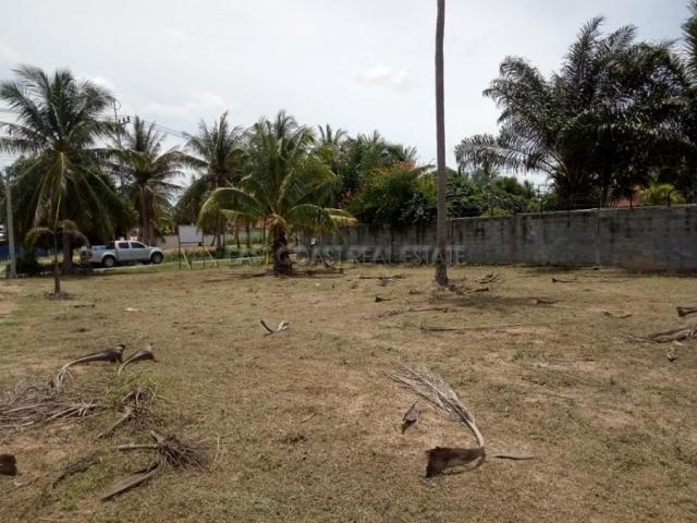Land in Nong Plalai