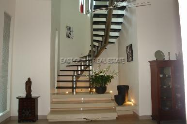 Bang Saray Luxury Beach 20