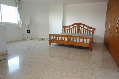Natasha Grand Condo View 4