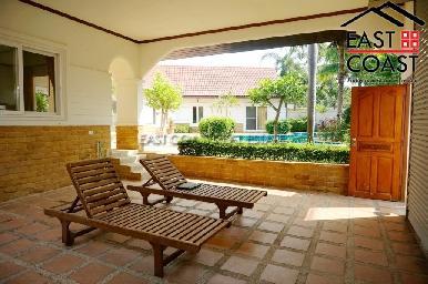 Nirvana Pool 18