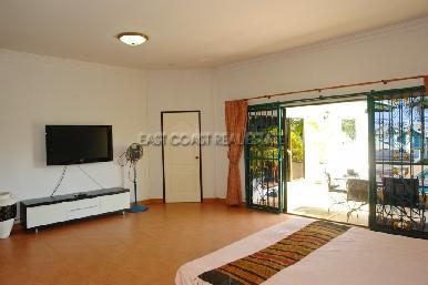 Paradise Hill 2 20