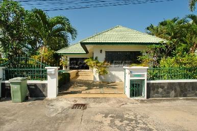 Paradise Hill 2 1