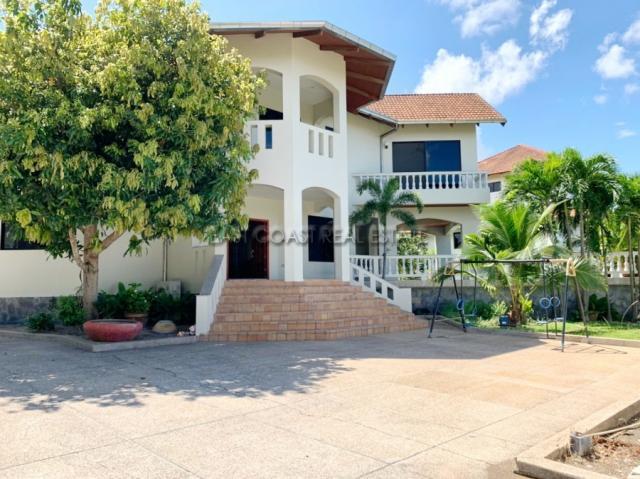 Paradise Villa 1