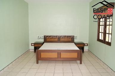 Pong House 13