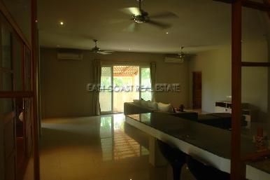 Pong House  7
