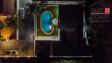 Oasis Park 24