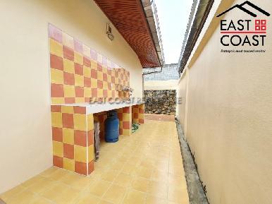 Pong Private Pool Villa 6