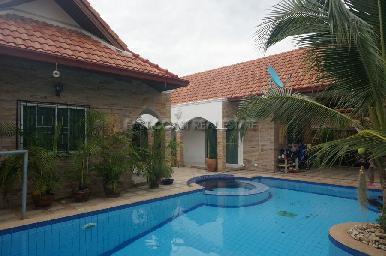 Pool View Villa 1