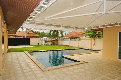 Pool Villa Owner Financing Available 4