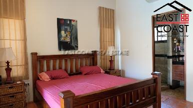 Pool Villa in Soi Wat Boon 11