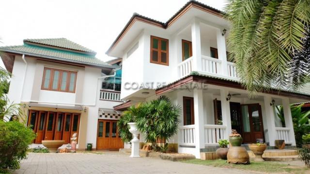 Private 4 Bedroom 