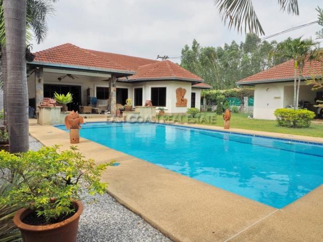 Private House at Nong Pla Lai 