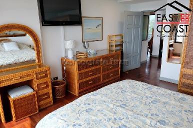 Royal Cliff 24