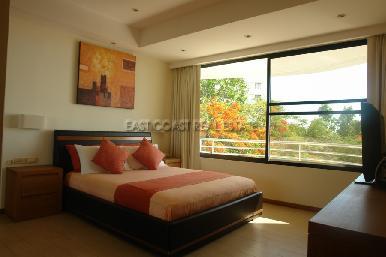 Royal Cliff  11
