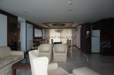 Royal Cliff  9