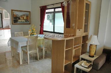 Royal Park Village 10