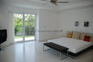 Siam Royal View  12