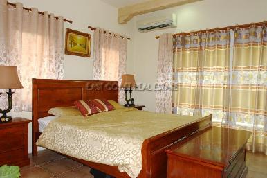 Silk Road Place 13