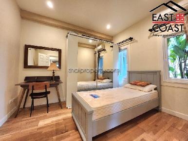 Silk Road Place 11