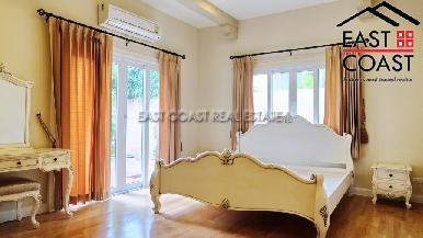 Silk Road Place 13