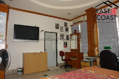 Suksabai Villa 12