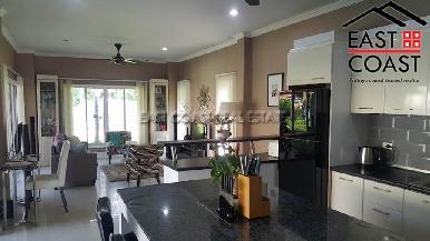 Tawan Villa 8