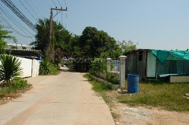 Land Thepprasit Road 3