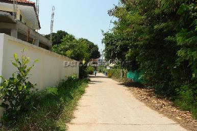 Land Thepprasit Road 2