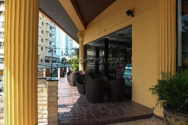 Thep Thip Mansion 6