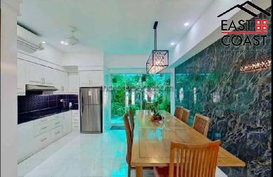 Town House  5