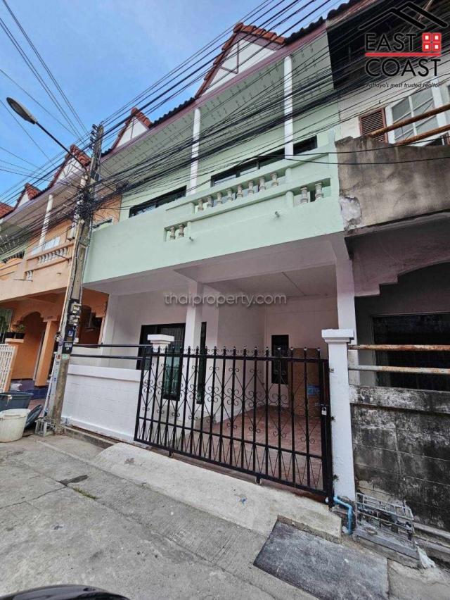 Townhome Soi Lerdrungsee