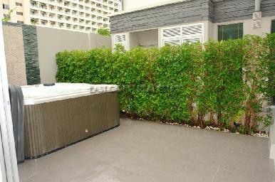 Tropical Villa 20