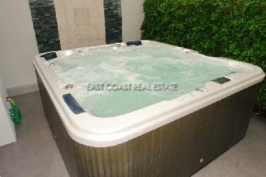 Tropical Villa 19