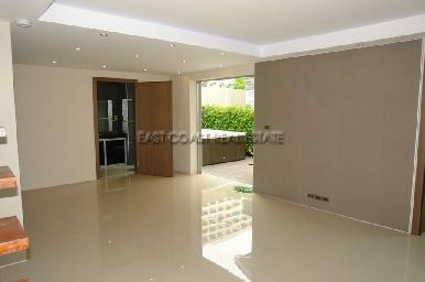 Tropical Villa 17