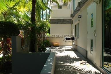Tropical Villas 13
