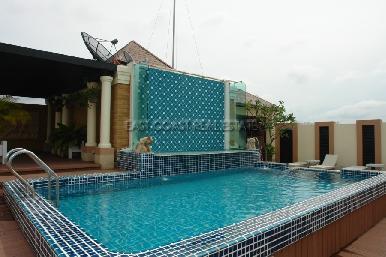 Whitehouse Condotel 2