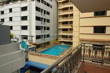 Whitehouse Condotel 8