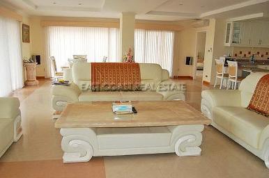 Wongamat Residence 2