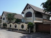 Supamite Villa Houses For Sale in  Pattaya City