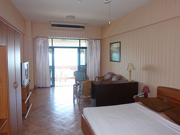 Jomtien Complex 4
