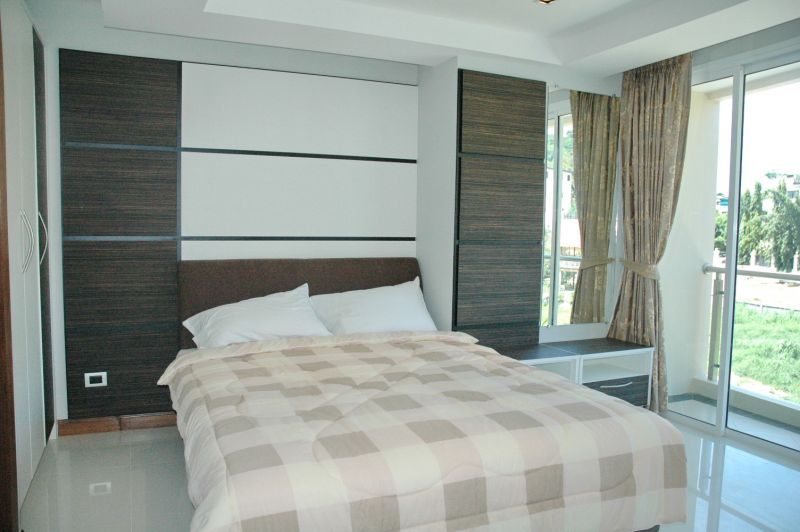 Hyde Park Residence 5
