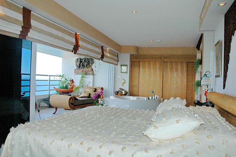 Ocean Marina 6