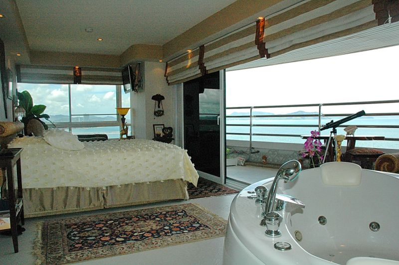 Ocean Marina 5