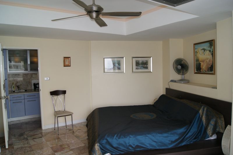 Chateau Dale Tower 7