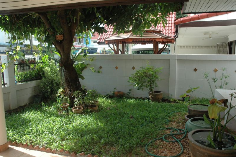 Suksabai Villa 8