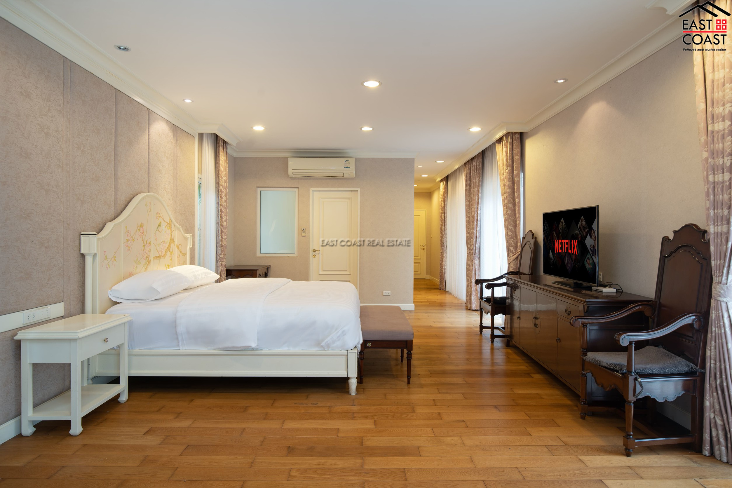 Siam Royal View 2